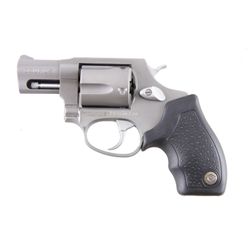 Taurus Mdl 85UL Cal .38sp SN:AT63924 Double action 5 shot Ultra Lite pocket revolver with exposed ha