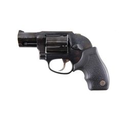 Taurus Mdl 851 Cal .38sp SN:AP43474 Double action 5 shot revolver. Blued finish, black pebbled rubbe