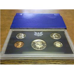 1971 US PROOF SET (WITH BOX)