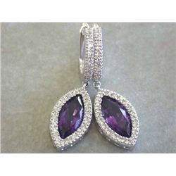 Gold Earrings with Diamonds and Amethyst