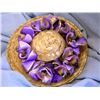 Image 3 : Shell Bracelet in Dyed Purple Color