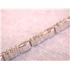 Image 2 : 14k Gold Bracelet with Diamonds