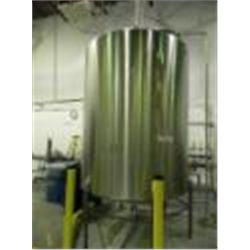 PERMA-SAN 2,000 GALLON STAINLESS STEEL VERTICAL