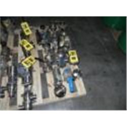 17 PEICES: STAINLESS STEEL BUTTERFLY VALVES, BALL