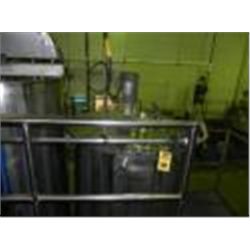 ASSORTED 2.5" AND 2" STAINLESS STEEL BUTTERFLY