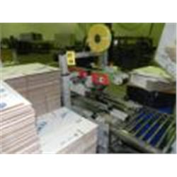 3M TOP AND BOTTOM CASE SEALER WITH ROLLER CONVEYOR
