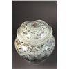Image 3 : 19th C. Chinese BW Jar Foliate-Shaped Lid