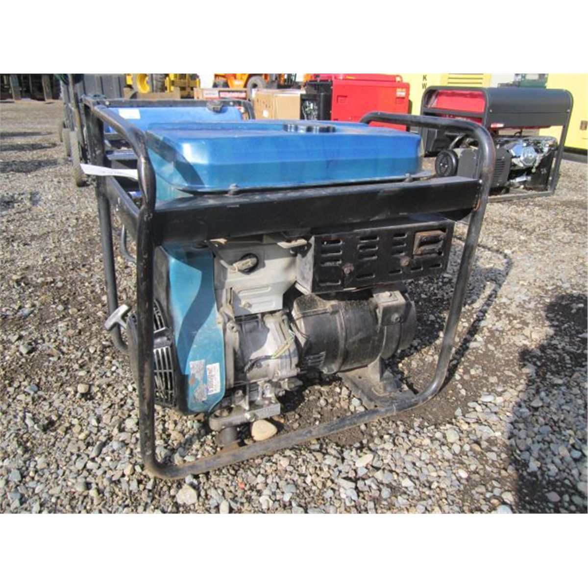Makita G6100R 11 Hp Portable Generator