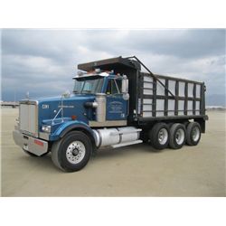 1999 Western Star 4964F Super 10 Dump Truck