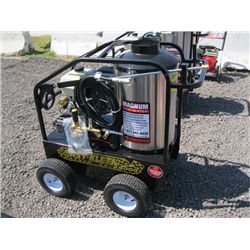 2011 New Unused Easy Kleen Magnum Gold Pressure Washer