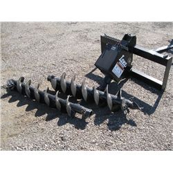 Lowe 750CLH Auger Attachment