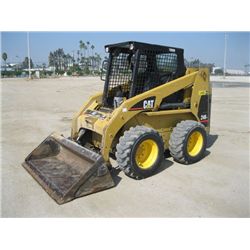 1999 Caterpillar 246 Skid Steer Loader