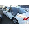 Image 2 : 2004 WHITE CHEVROLET CAVALIER 4 DR SEDAN