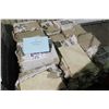 Image 1 : 2 PALLETS OF BEIGE TILE