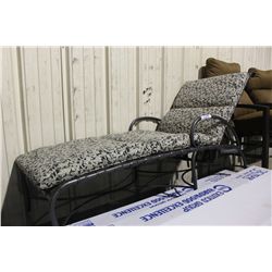 CHAISSE LOUNGE WITH BEIGE/BROWN CUSHION