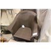 Image 1 : BROWN WICKER PATIO CHAIR