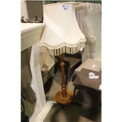 WOODEN FLOOR LAMP
