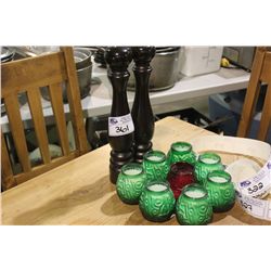 2 PEPPER MILLS & ASSORTED CANDLES