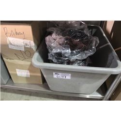 ASSORTED BAKING PANS & LIDS