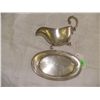 Image 2 : 2 piece sterling gravy / sauce boat and under plate marked "W" Wallace? 1 1/2 x 4 1/2
