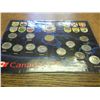 Image 1 : CANADA 125 YEAR COMMEMORATIVE SET 12 QUARTERS &