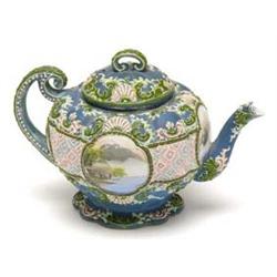 Art Asian Art  Satsuma Teapot. Beautifully ha