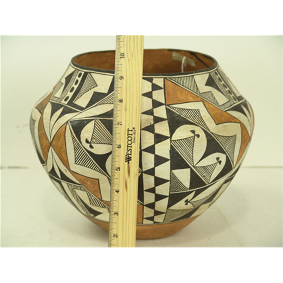 Acoma Pottery Jar