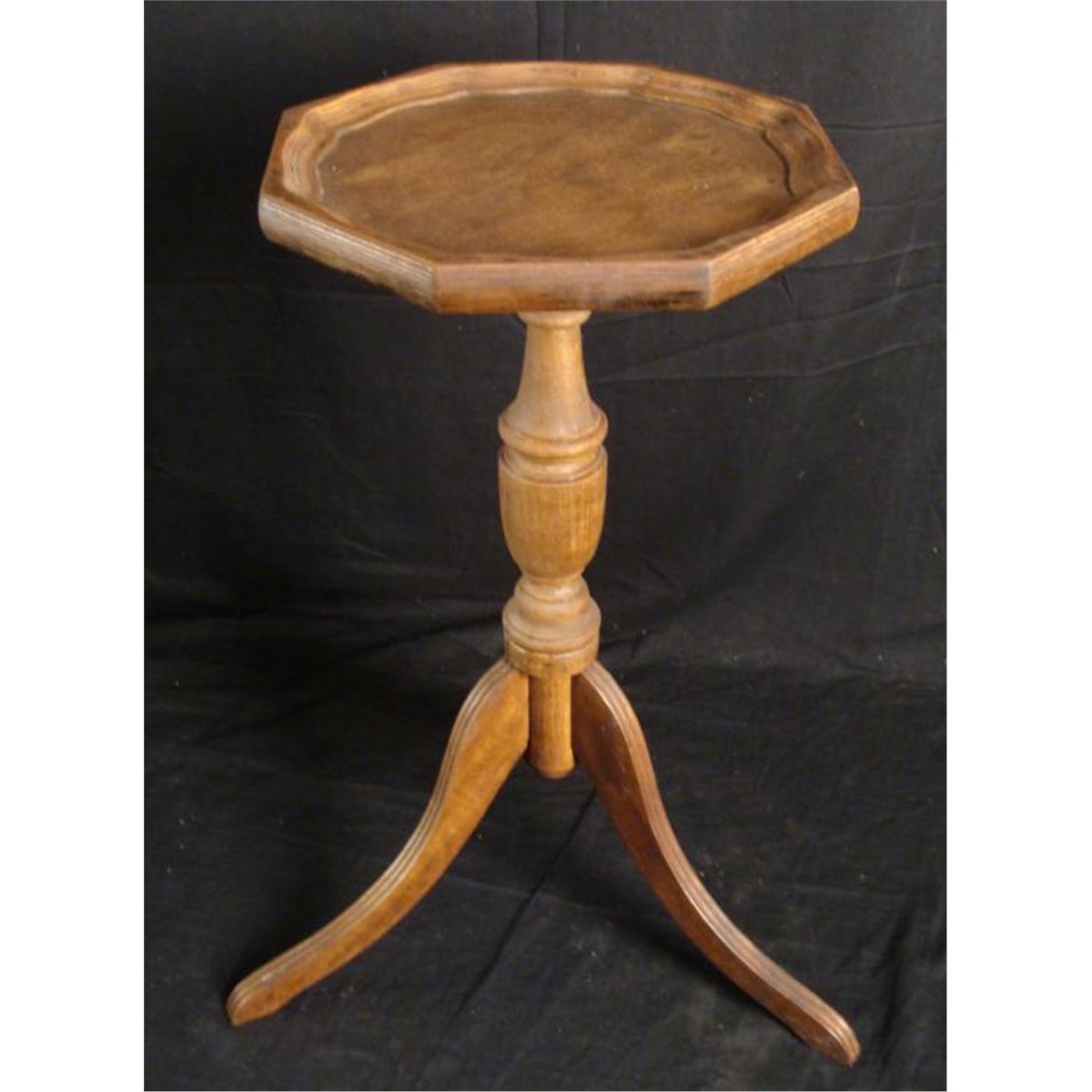 Wooden Pedestal Plant Stand Table 3 Legs Octagonal Top
