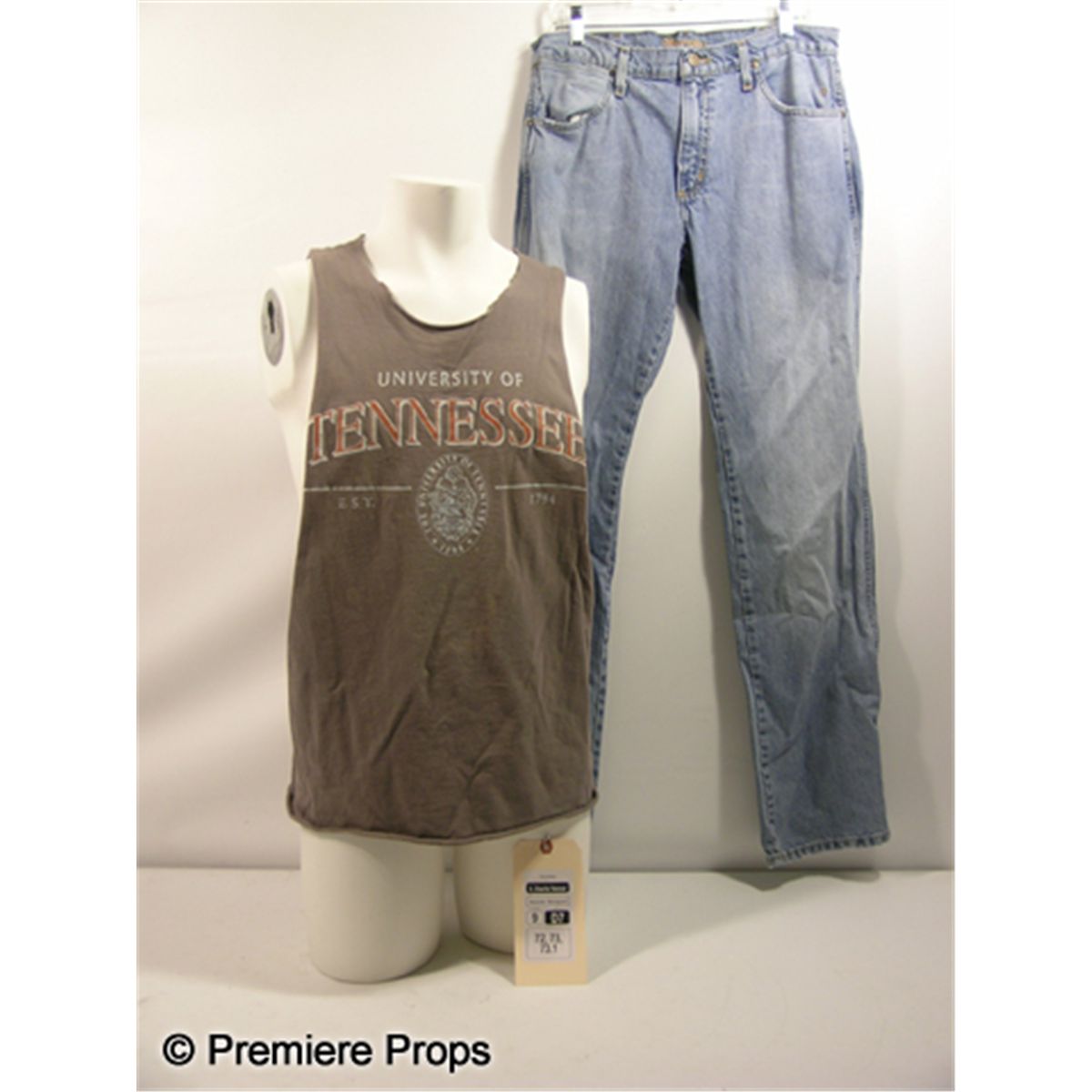 Straw Dogs Charlie (Alexander Skarsgard) Hero Movie Costumes