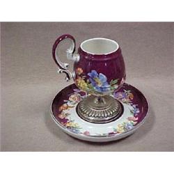 Continental porcelain cabinet cup and sauce