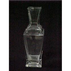 Crystal vase in square urn shaped form, 10