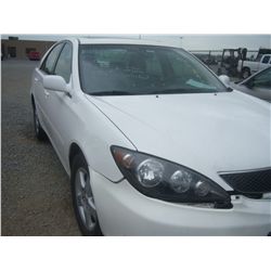2005 - TOYOTA CAMRY