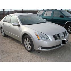 2004 - NISSAN MAXIMA