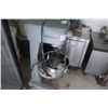 Image 2 : HOBART 30 QT MIXER