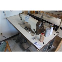 PFAFF SINGLE NEEDLE SEWING MACHINE