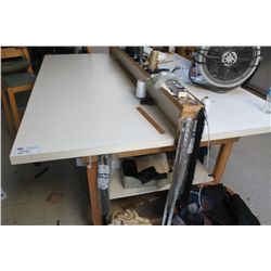 DRI-VAC AIR VACUUMSSORTED LAYOUT TABLES, SUPPLIES