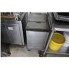 Image 2 : 2 STAINLESS STEEL ROLLING BINS