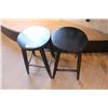 Image 1 : 2 STOOLS