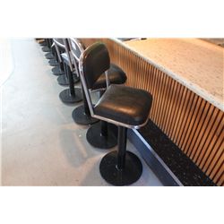 SWIVEL BAR STOOL WITH BACK