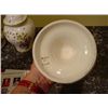 Image 2 : Apothecary pot from Italy