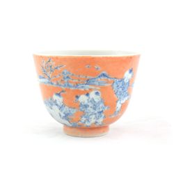 Kangxi coral glazed cup depicting "Children"