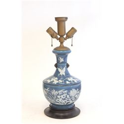 Antique Chinese porcelain blue & white lamp