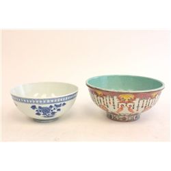 2 Chinese porcelain bowls