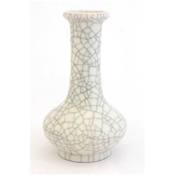 Chinese crackled ceramic vase