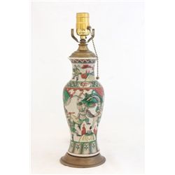 Chinese hand painted 5 color vase