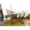 Image 3 : 12 ship models