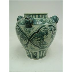 Blue & white jar with "4 Lion Heads"