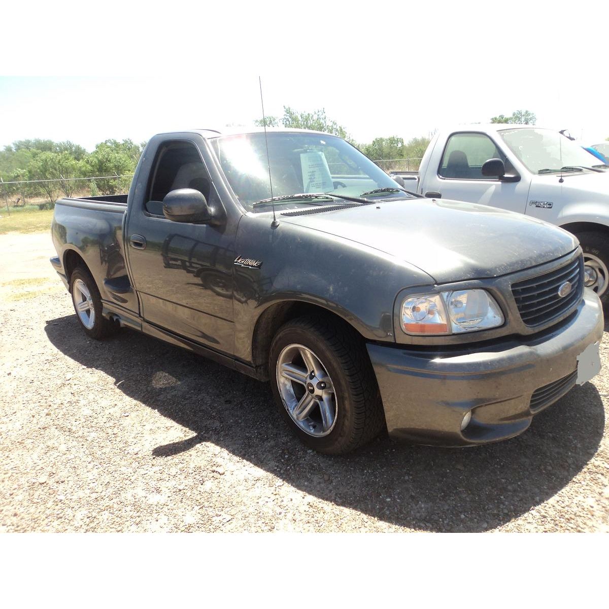 2003 - FORD F-150 LIGHTNING