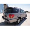 Image 4 : 2001 - TOYOTA SEQUOIA