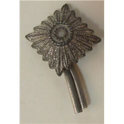 NAZI SHOULDER BOARD SILVER METAL PIP--ORIGINAL W/PRONGS